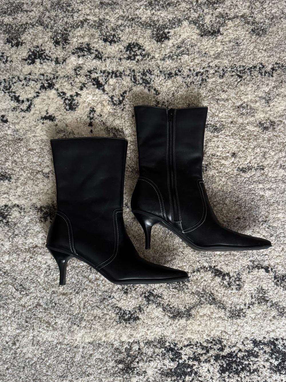 Black Pointed-Toe Kitten Heel Boots
